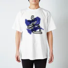 SilentNoisyButterflyの忍　篆書一文字 Regular Fit T-Shirt