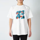 naty's doodlesのGoldenfish Regular Fit T-Shirt