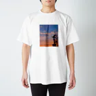 クロウサギ王の清水の夕暮れ Regular Fit T-Shirt