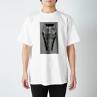 yuyuの奇形スカル in 棺　目玉なしver Regular Fit T-Shirt