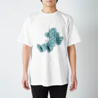 めぐみのなんとなくかわいいショップの4ひきのぱんだ(みずいろ) Regular Fit T-Shirt