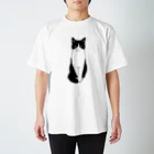 小鳥と映画館のお利口さんのハチワレちゃん Regular Fit T-Shirt