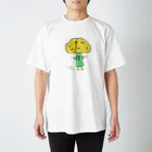 Katsuo_works （カツオワークス）の少しアウトローを行くブロッコリー Regular Fit T-Shirt