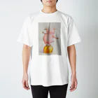 ランタンと少しばかりの鉛筆とのブタのささやかな日常 Regular Fit T-Shirt