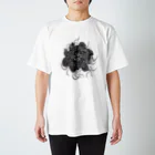 sajiの魚群さん。（両面） Regular Fit T-Shirt