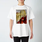 火曜日君のはり Regular Fit T-Shirt