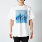 精霊電設の氷の要塞 Regular Fit T-Shirt