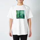 大眠家-ﾀｲﾐﾝｹ-の水草とコリドラス Regular Fit T-Shirt