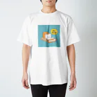 とことこ(パンの人)の良い旅を！背景色あり Regular Fit T-Shirt