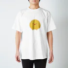 むっちりのくちびるプルプルひよこ Regular Fit T-Shirt