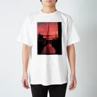 n-giftのまたあした Regular Fit T-Shirt