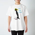 LalaHangeulのRockhopper penguin　(イワトビペンギン) Regular Fit T-Shirt