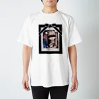 おはようの遺影でいぇーい Regular Fit T-Shirt