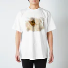 じっぷぁの写真のところの可愛さを理解してる猫 Regular Fit T-Shirt