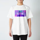 充電中のおじさんと大人のおもちゃ Regular Fit T-Shirt