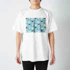 red smileの冬のアニマル Regular Fit T-Shirt