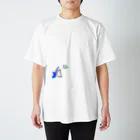 one minute shopのサメとカエル スタンダードTシャツ