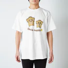 little lion house公式ショップ（大人のためのねこ）のスマイルハッピーなふわふわ食パン スタンダードTシャツ