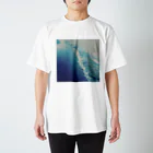 ラベンダーショップの青い海 Regular Fit T-Shirt