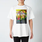 Higanbanaxの赤黄色の模様 Regular Fit T-Shirt