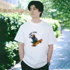 スタイリッシュ屋の【スカルスケーター】 Regular Fit T-Shirt