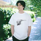 sperz shopの威嚇白猫 Regular Fit T-Shirt