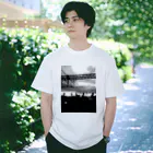 MANDALA MADARAの線路（写真） Regular Fit T-Shirt