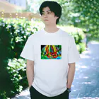 ハチワレ猫とらくがきのアライブ Regular Fit T-Shirt