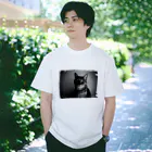 モコネコSHOPのmonochrome 2 Regular Fit T-Shirt