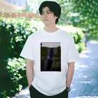 宇宙飛行士の日常の黄昏れる宇宙飛行士 Regular Fit T-Shirt