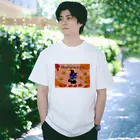ジルトチッチのデザインボックスのクレコちゃんもハロウィンの魔女になる？ Regular Fit T-Shirt