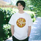 イラスト MONYAAT のポメラニアンとピザ　 Regular Fit T-Shirt