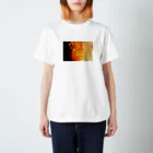 ®️ike_goods_studioの焼けたフィルムT_シャンデリア Regular Fit T-Shirt
