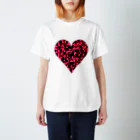 夢見ゆらの架空屋さんのCracked heart/PINK Regular Fit T-Shirt