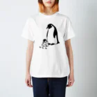 ichomaeのアリを見つけたペンギン スタンダードTシャツ