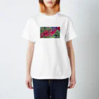 ずっと風景BGMの色づく木々 雨 ロゴあり Regular Fit T-Shirt