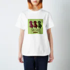 MOTCHY's WORLDの３匹のムムちゃん（グリーンストライプ） Regular Fit T-Shirt