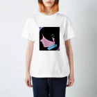 Sea of Grassの黒髪少女の横顔 Regular Fit T-Shirt