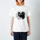 なかおの障子をぶち破った猫 Regular Fit T-Shirt