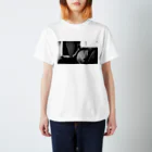 やすいきしょーの「早春/想い出」 Regular Fit T-Shirt