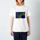 さーたーのひそむきりん Regular Fit T-Shirt