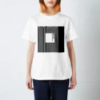 グラフィックアニマルズのmurakami model Regular Fit T-Shirt