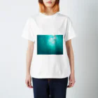 bwの海色のスマホケース Regular Fit T-Shirt