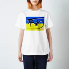 うさぎの店（星野希望）の【星野希望・書】『ウクライナの平和を祈って🕊🇺🇦』 Regular Fit T-Shirt