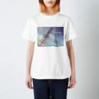 Sailisの雲の向こうは、いつも青空。 Regular Fit T-Shirt