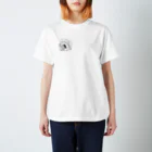 natalieのびあひつじくん、キャンプする Regular Fit T-Shirt