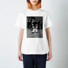 resrecoの体操座り Regular Fit T-Shirt