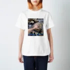 やる気くんのGrab  A Turtle Regular Fit T-Shirt