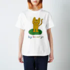 hey ho cat goのたたずむチャトラキャット Regular Fit T-Shirt