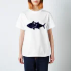 こよみのいきもじ 魚 鮪 まぐろ スタンダードTシャツ